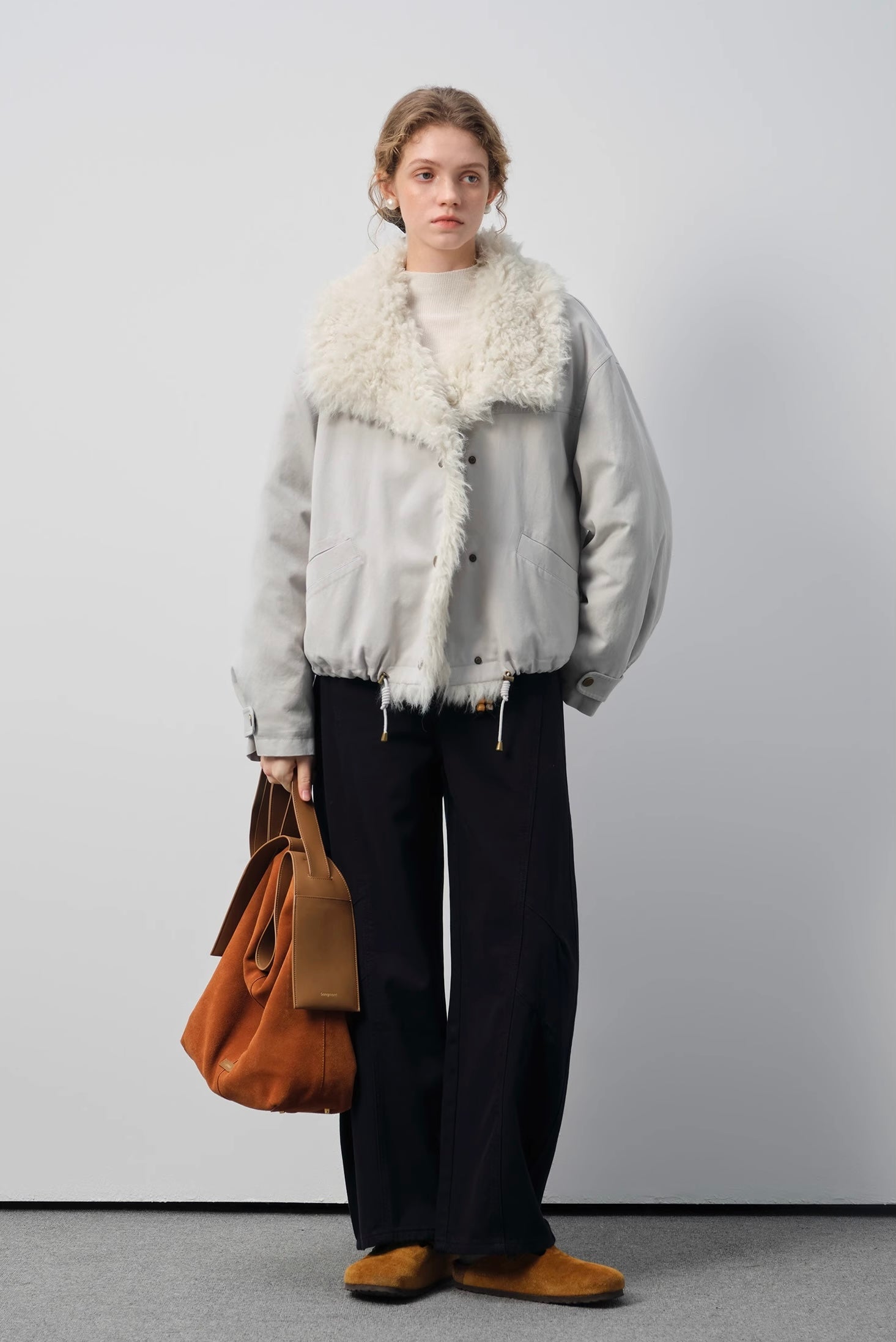 ホワイトダックダウンコート
C3311