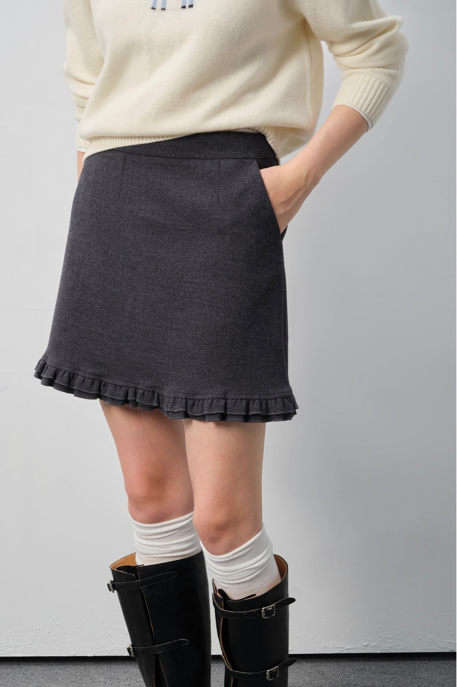 ウールフリルAラインスカート
C3308