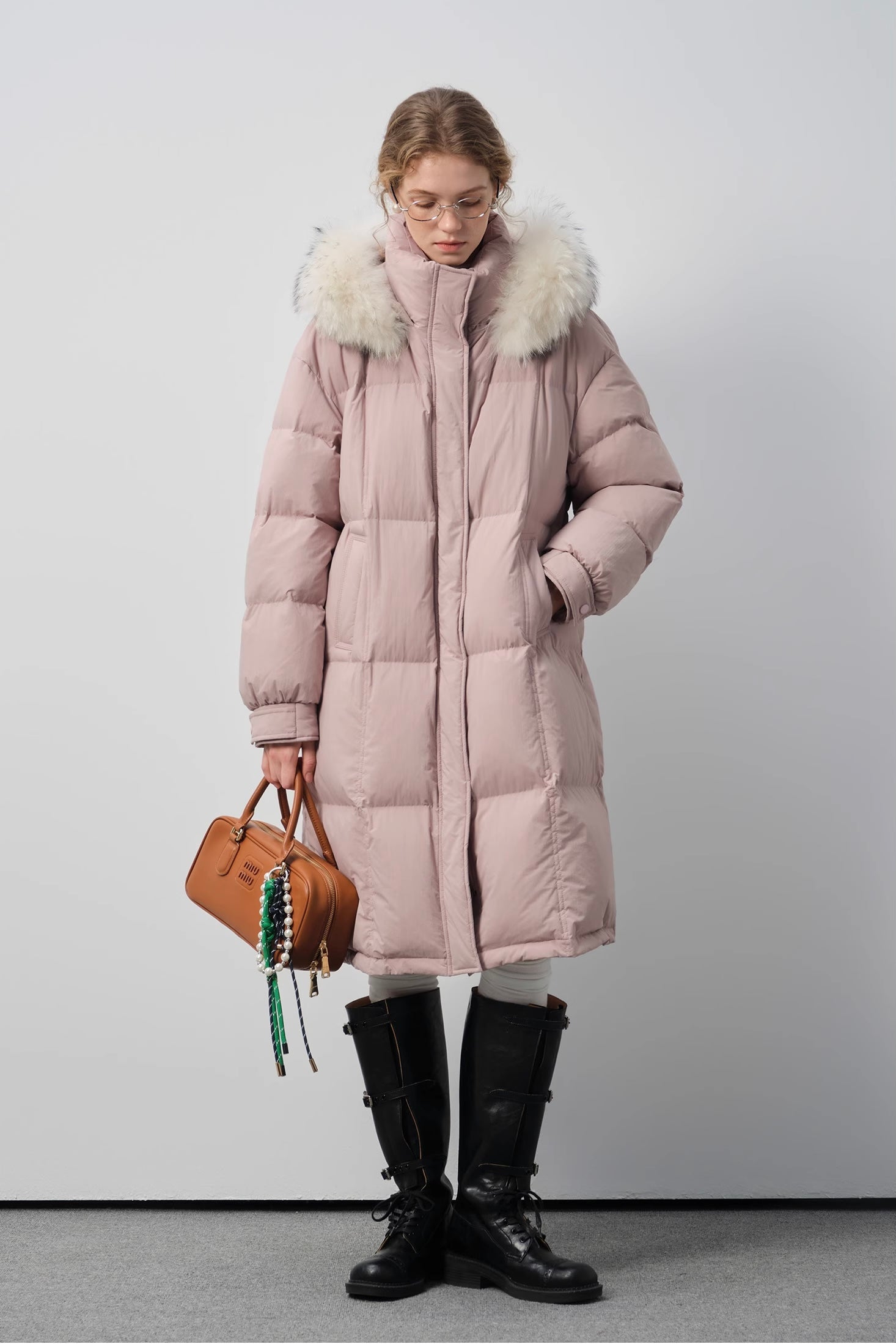 ソフトタッチ ダウンコート
C3317