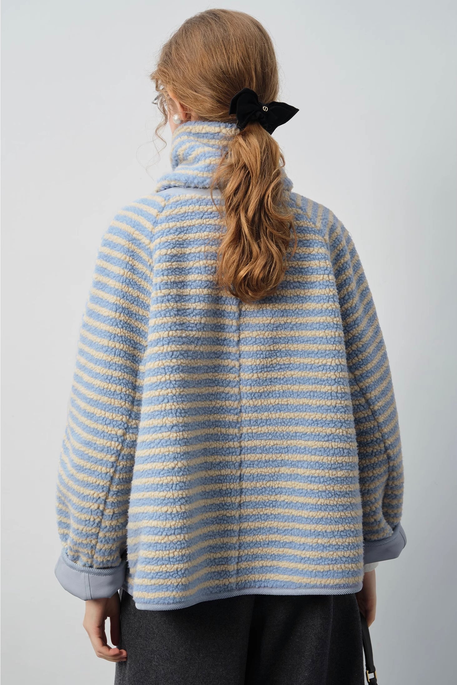 シープタッチリバーシブルショートコート
C3321