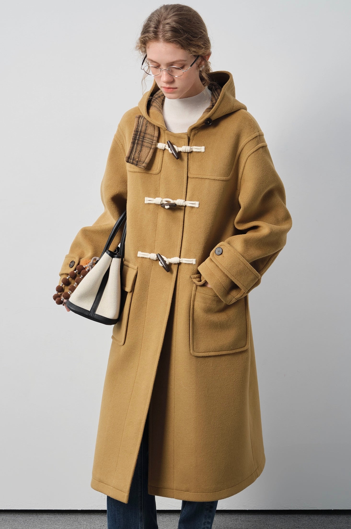 モカブラウンダッフルコート
C3323