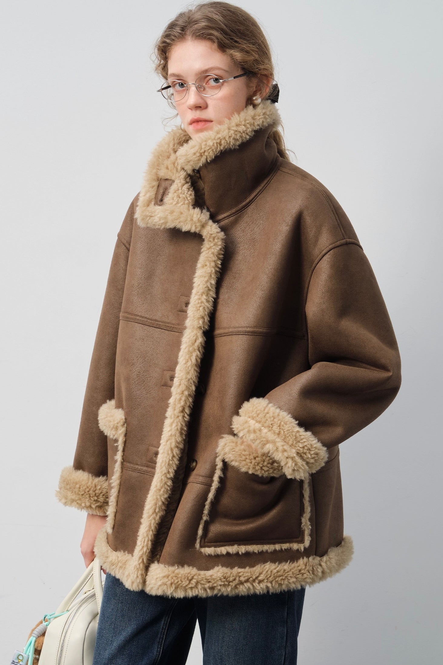 フェイクムートンリラックスショートコート
C3325