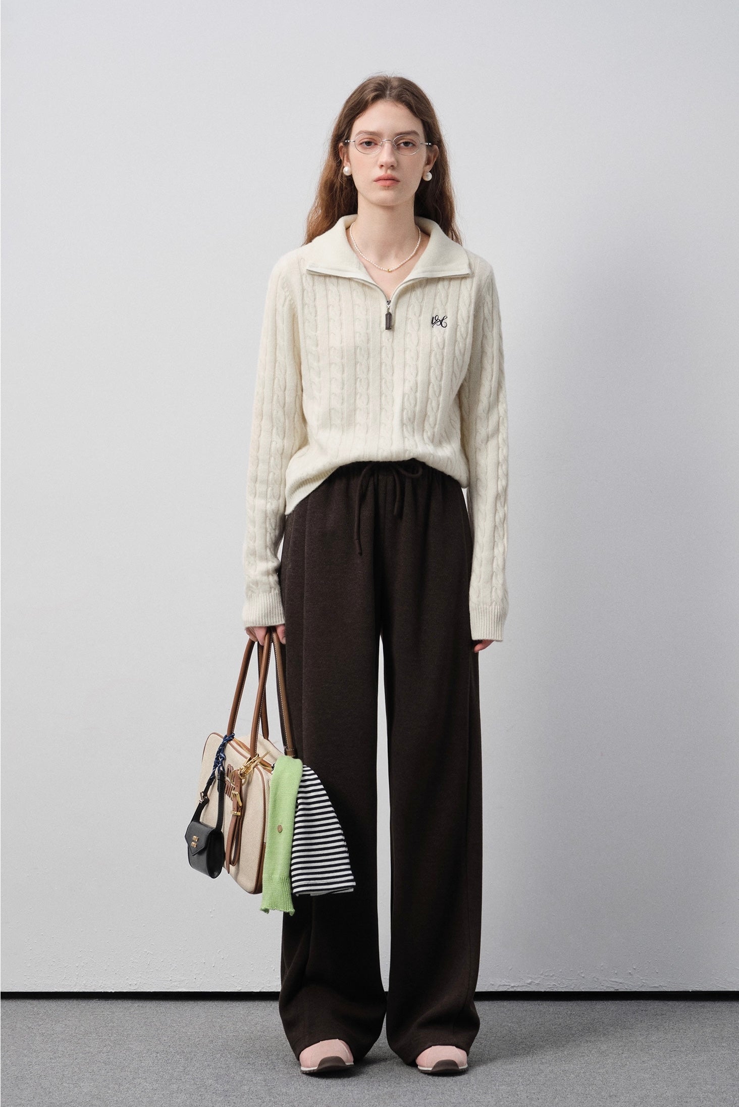 ウールニットプルオーバー
C3332