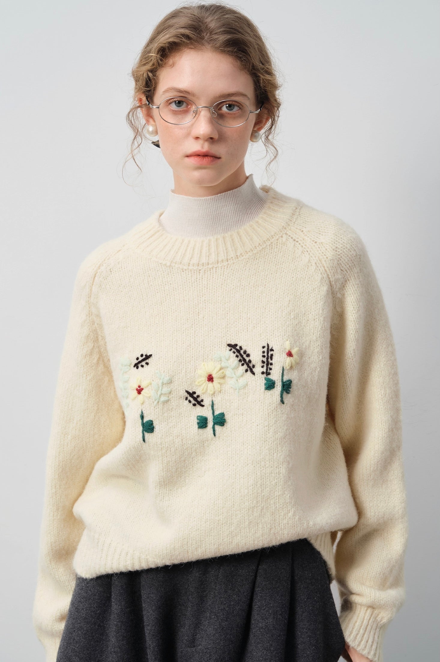 ミニマルウールブレンドニット
C3333