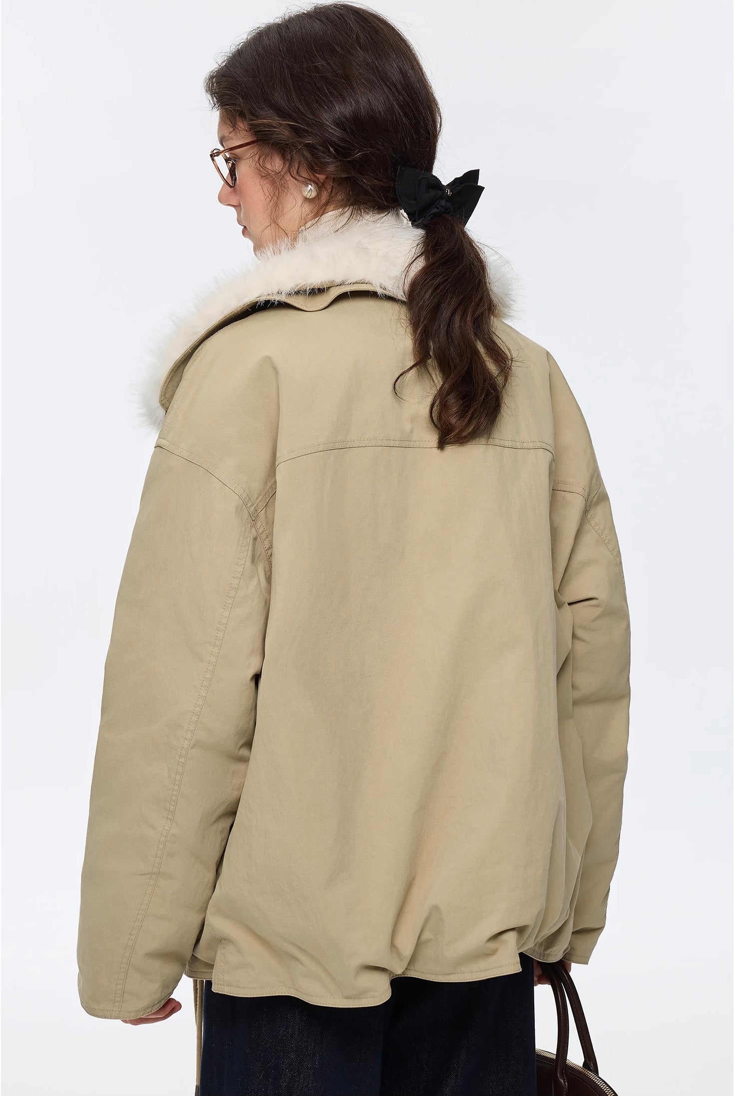 フェイクファーライニングコクーンジャケット
C3344