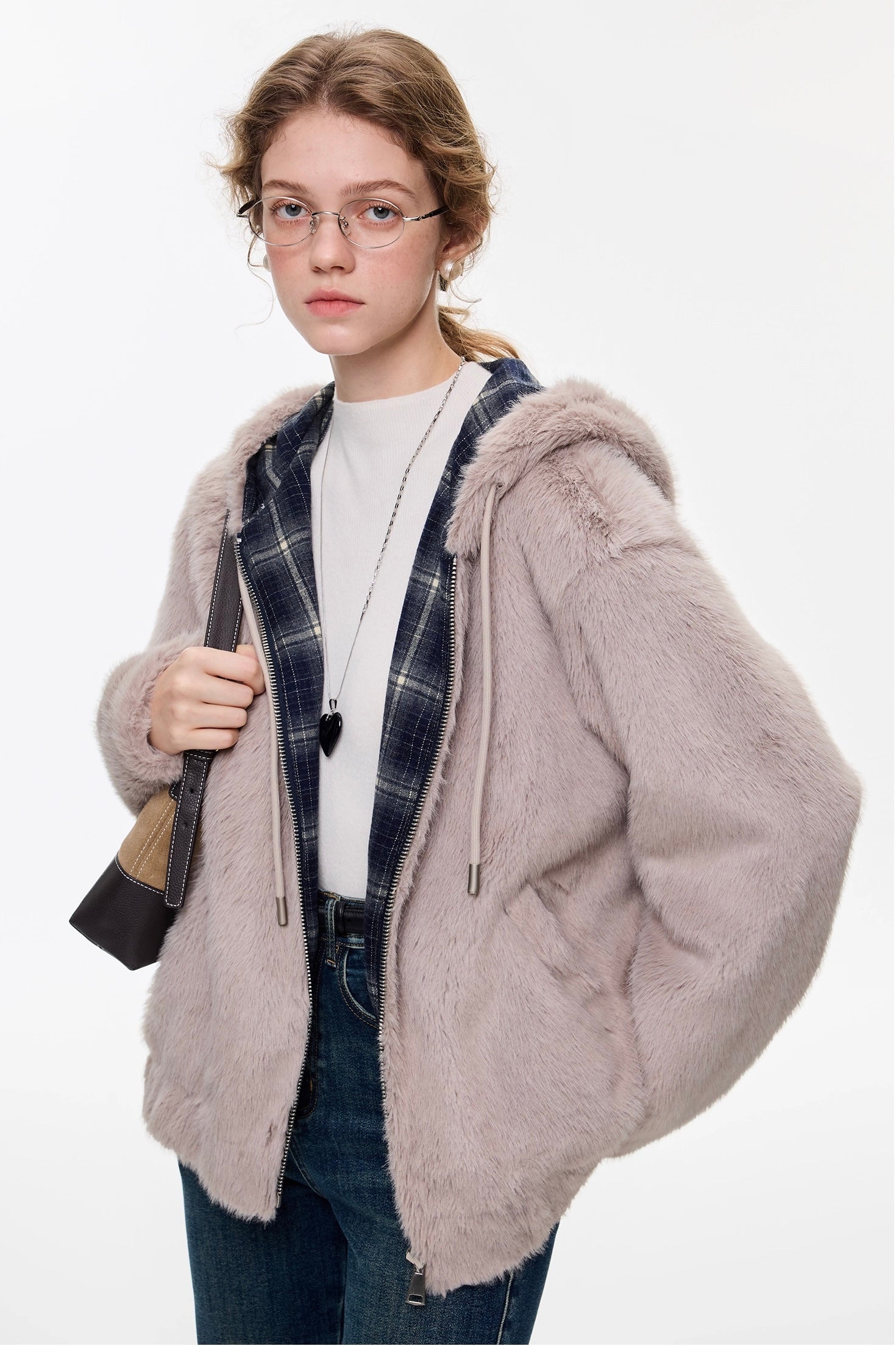 ミンクタッチフーデッドショートコート
C3345