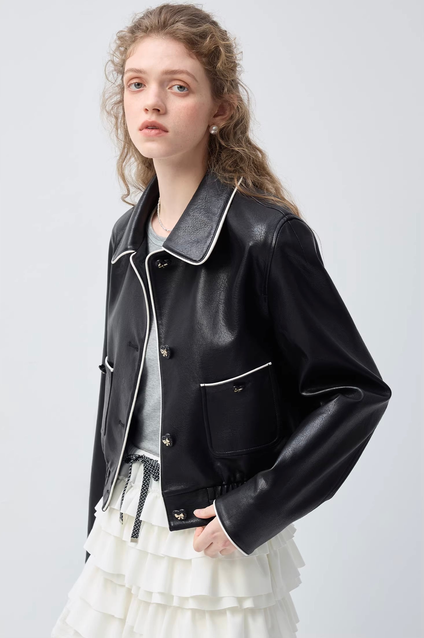 テクスチャーPUレザーバイカラージャケット
C3403