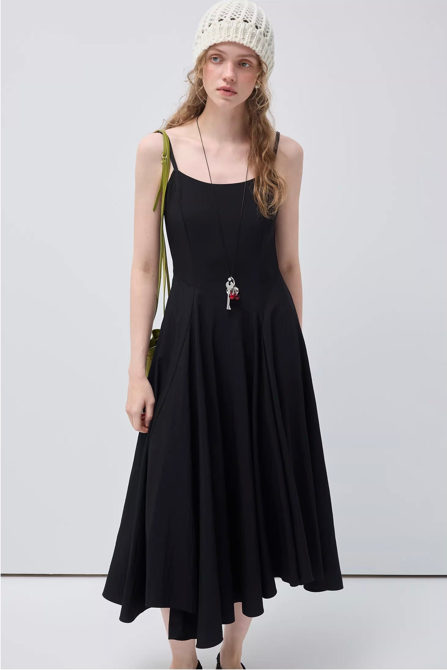 ミニマルキャミソールウエストシェイプワンピースC3411