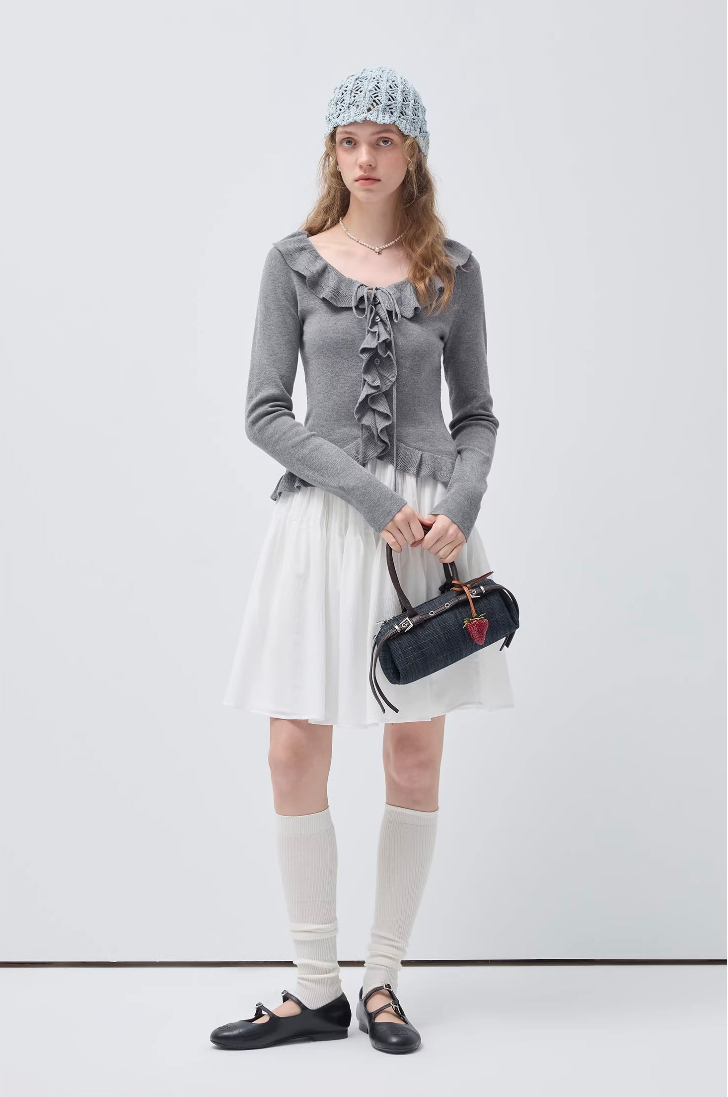 フレンチガーリーウールフリルニット
C3412