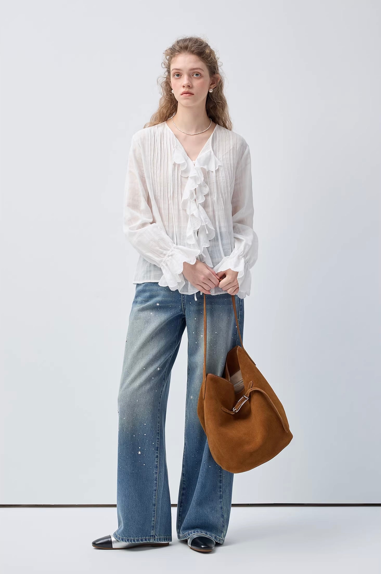 刺繍フリルテクスチャーUVカットブラウス
C3431