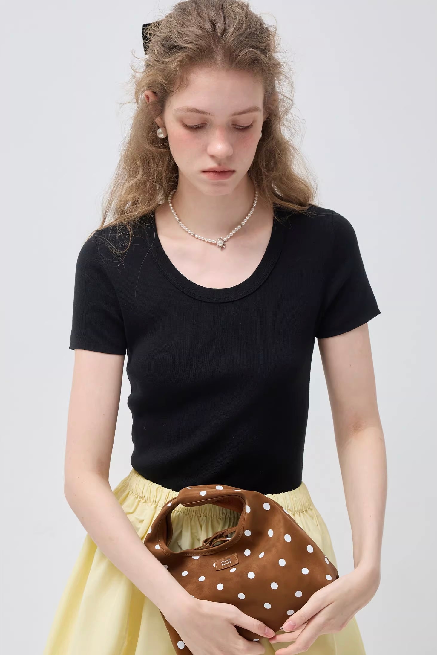 リヨセル UネックコンパクトフィットTシャツ
C3435