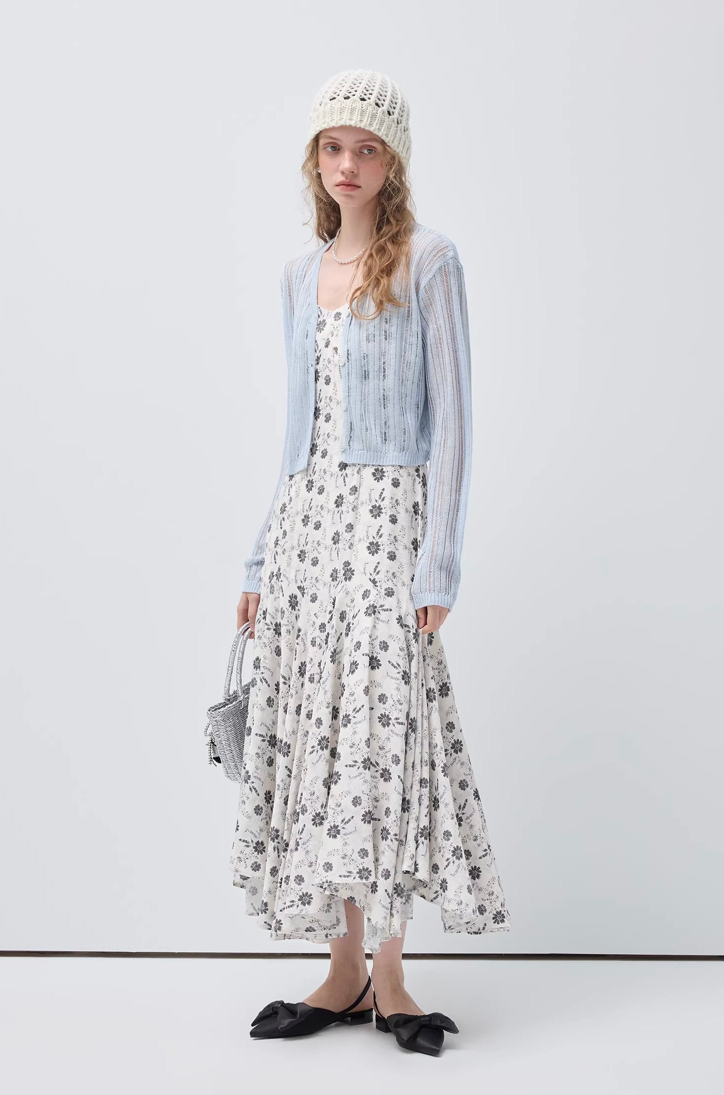 フラワープリントAライン キャミドレス
C3452