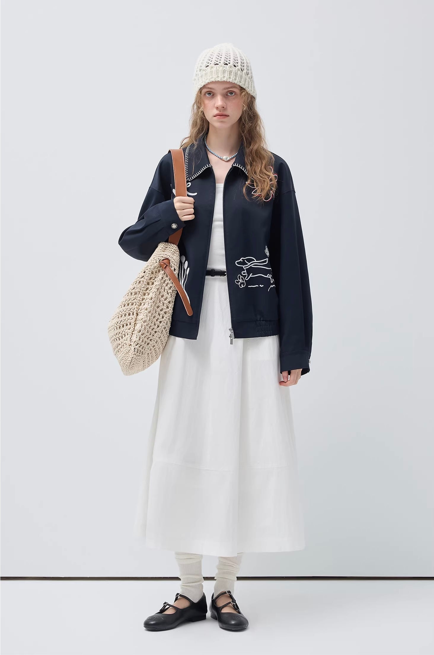 ハンドドローイング刺繍ショートジャケット
C3448