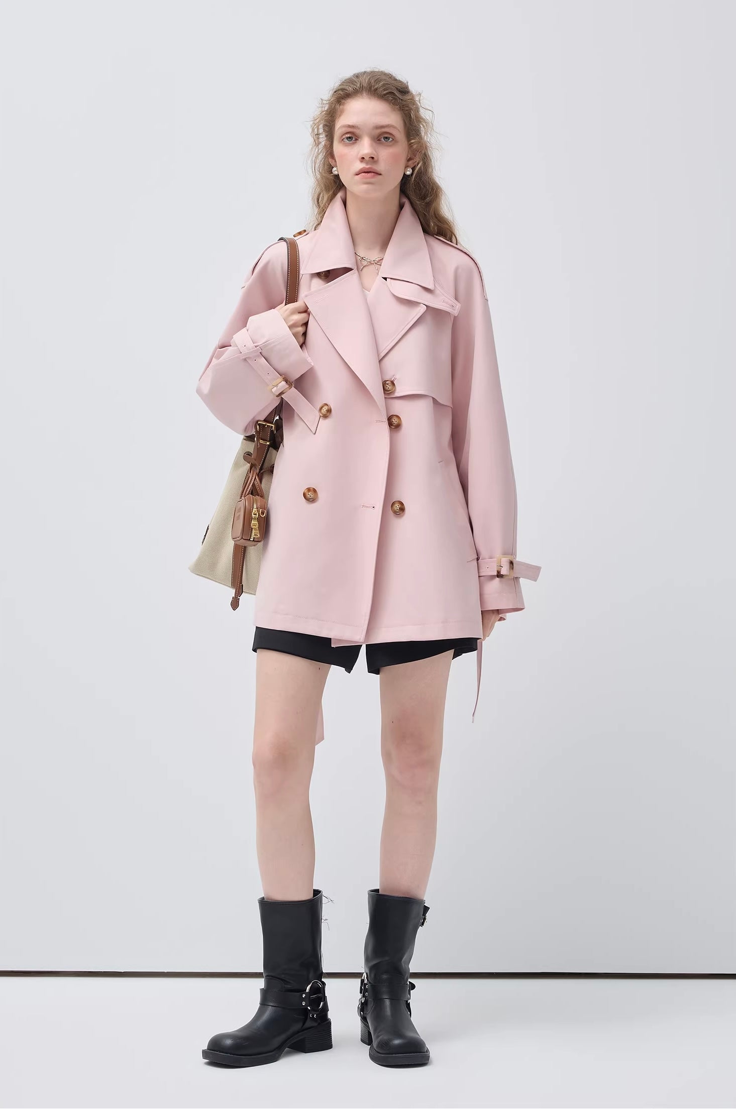 ブリティッシュムードショートトレンチコート
C3453