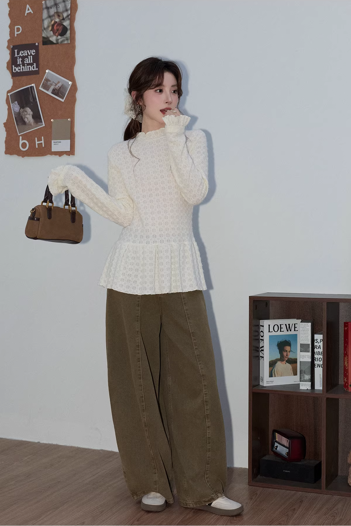 ホワイトレースパッチワークセーターC3494