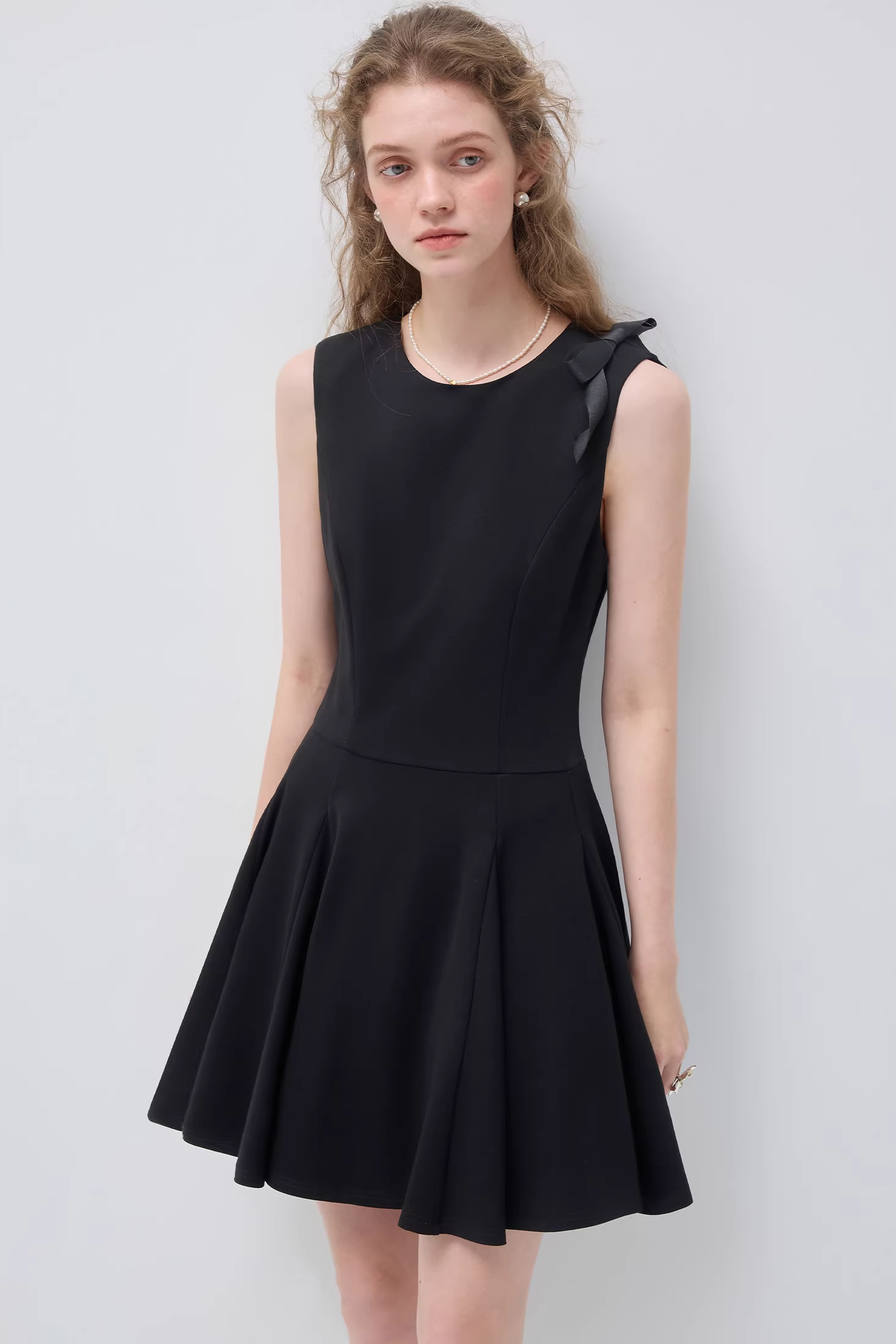 ラウンドネックノースリーブウエストドレスC3501