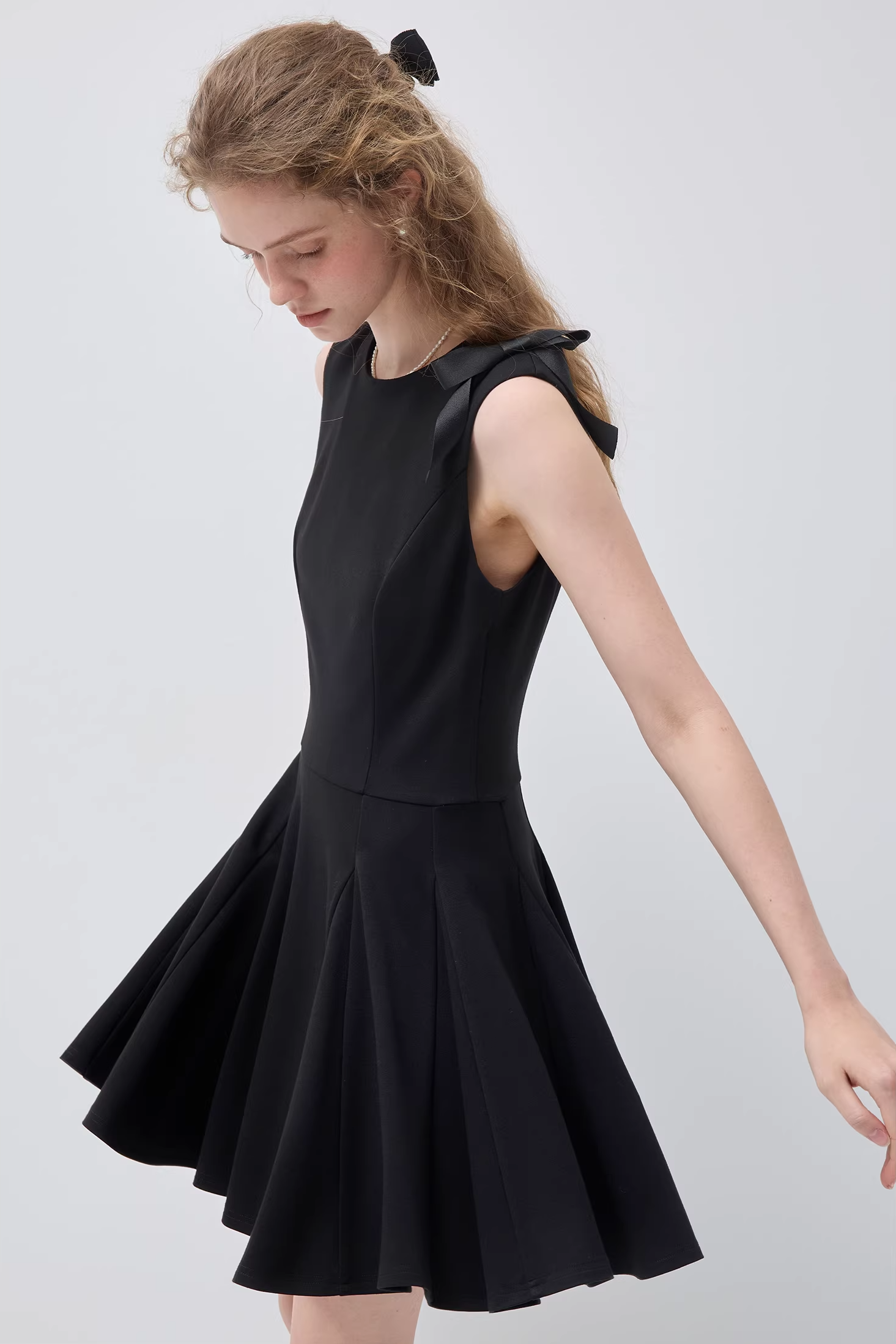 ラウンドネックノースリーブウエストドレスC3501