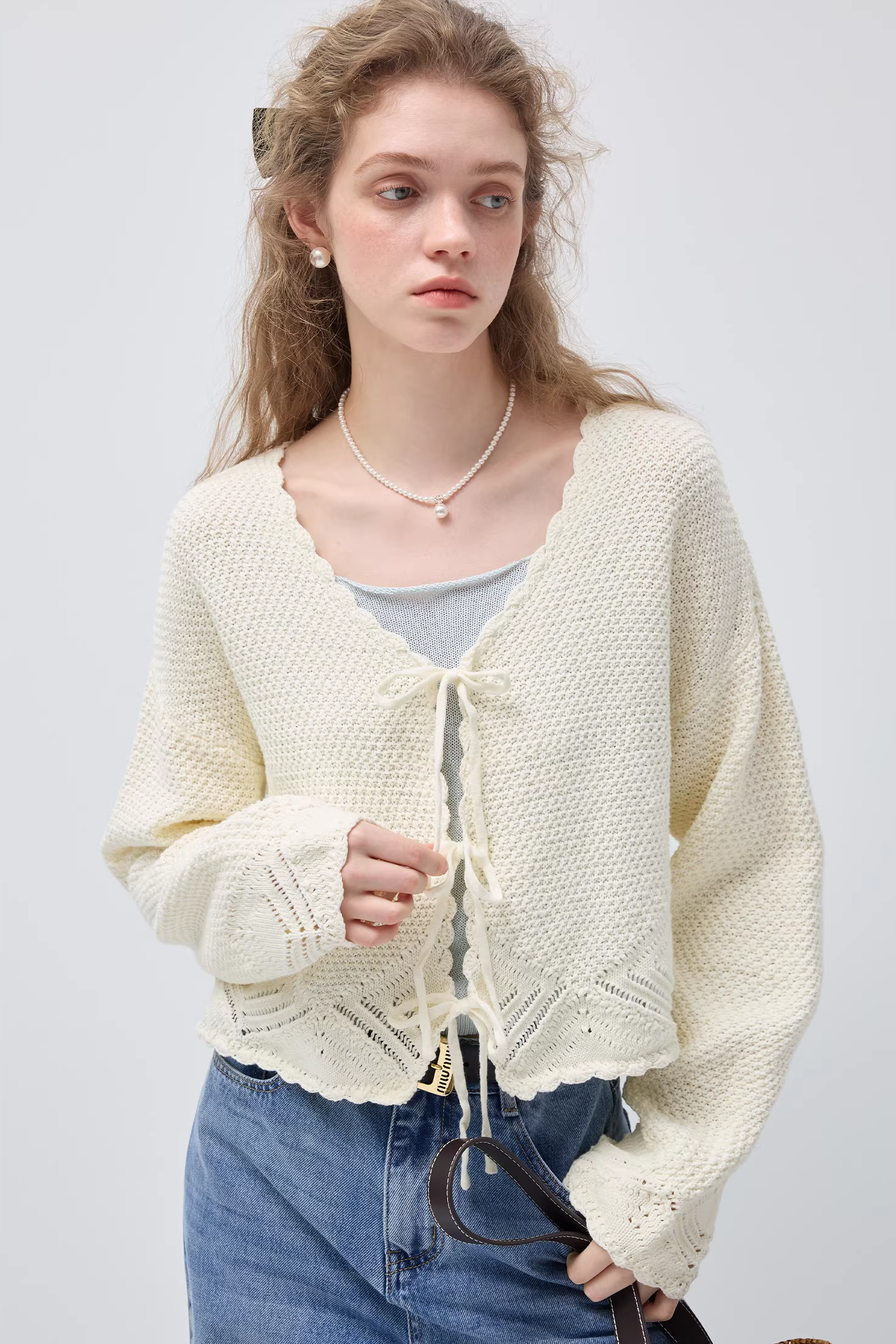 ホローアウトレースアップニットカーディガンC3510