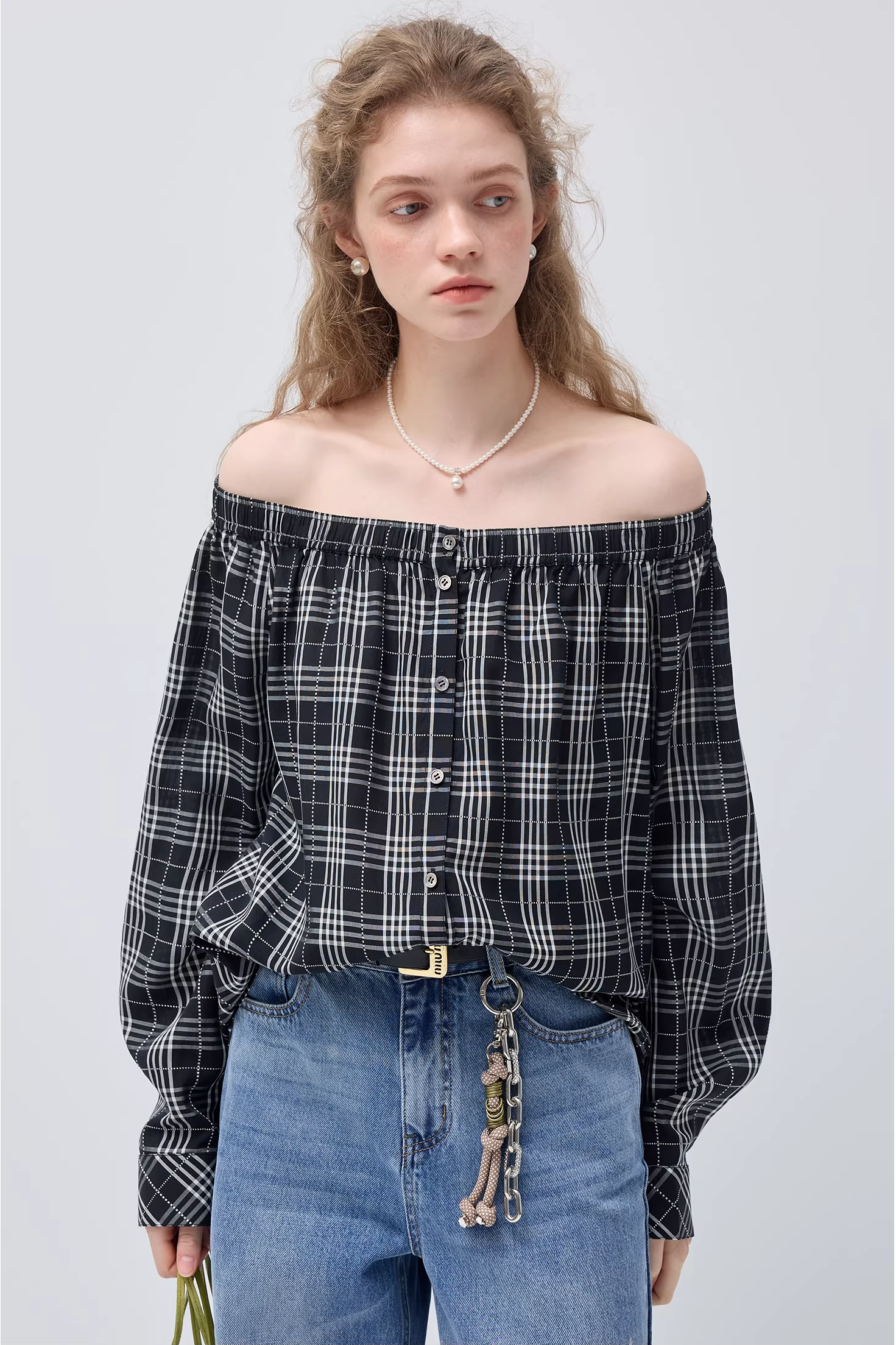 エラスティックラインネックオフショルダートップC3536