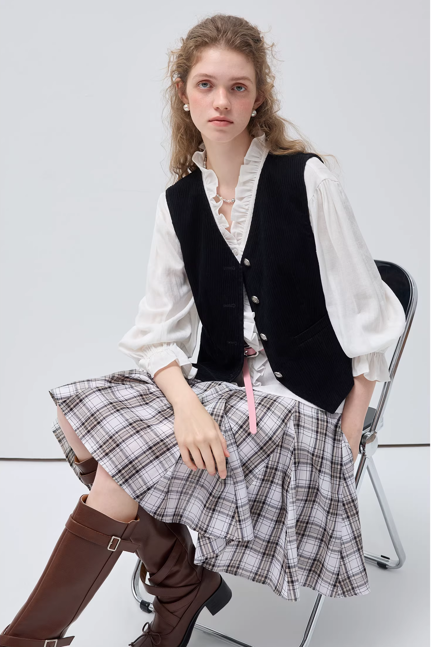 VネックスリムノースリーブベストC3546