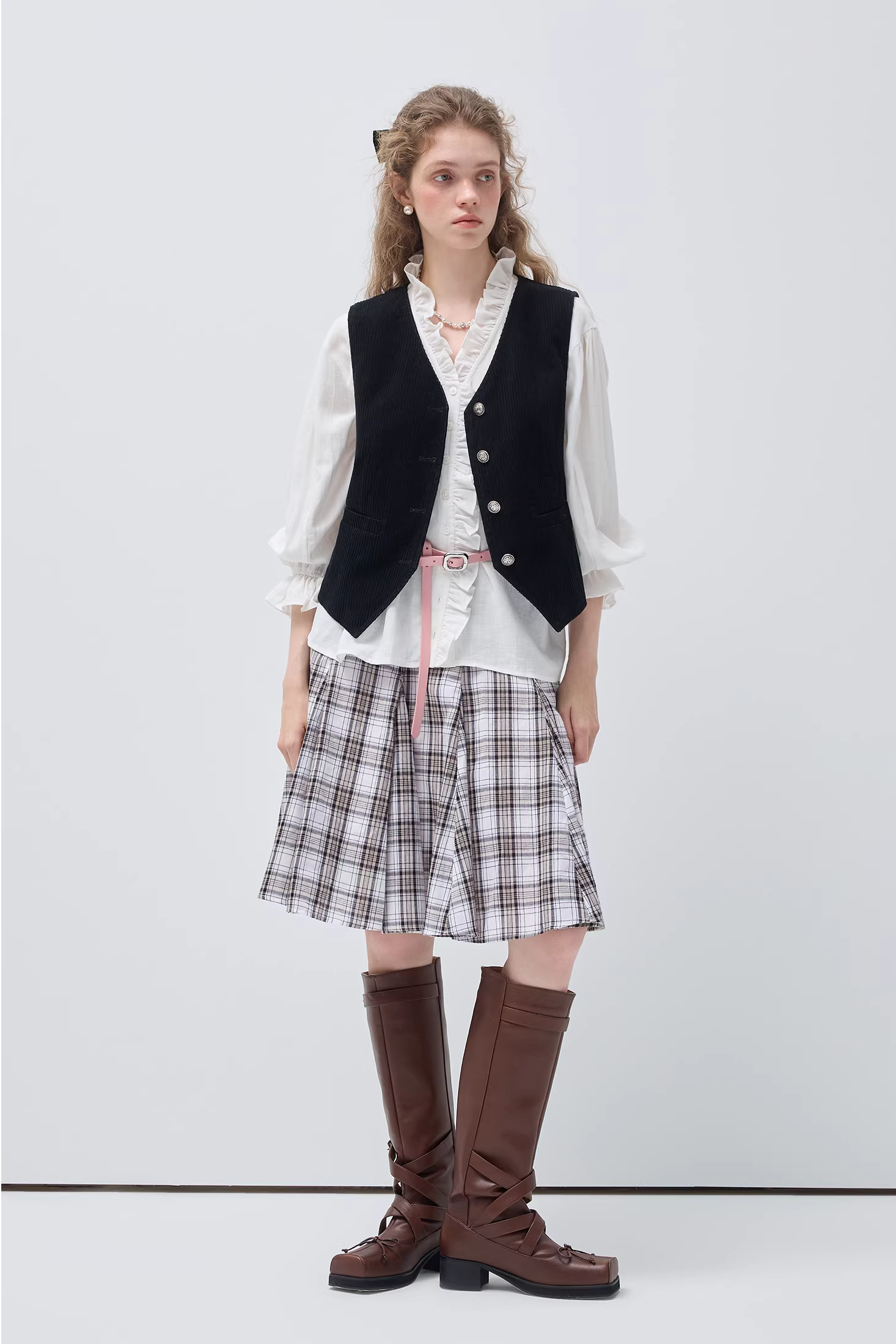 VネックスリムノースリーブベストC3546