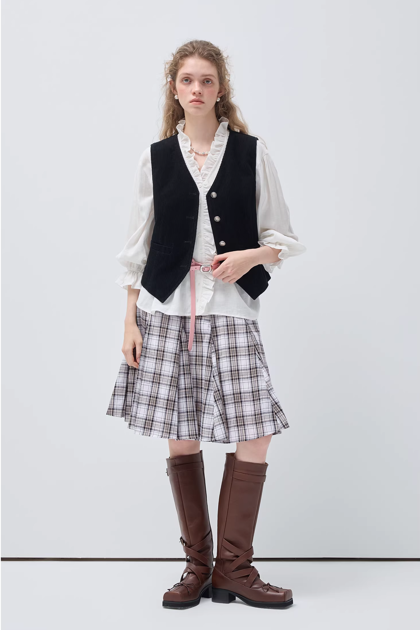 VネックスリムノースリーブベストC3546