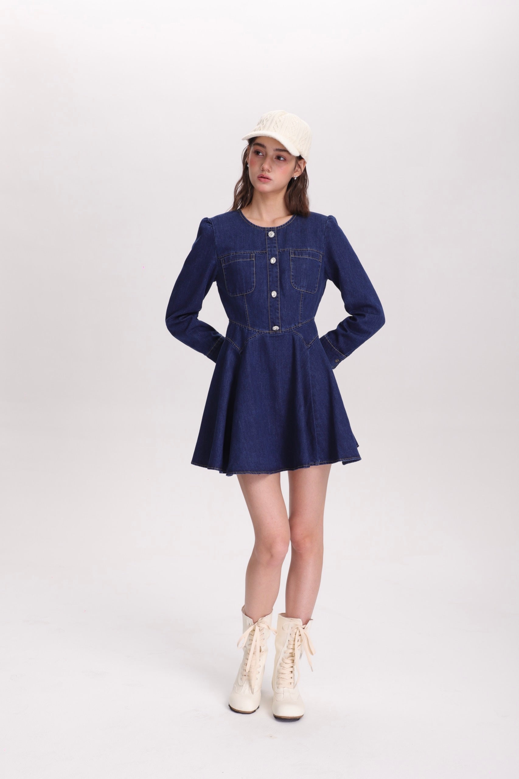 フィットアンドフレアデニムミニワンピース(長袖ver)C3363