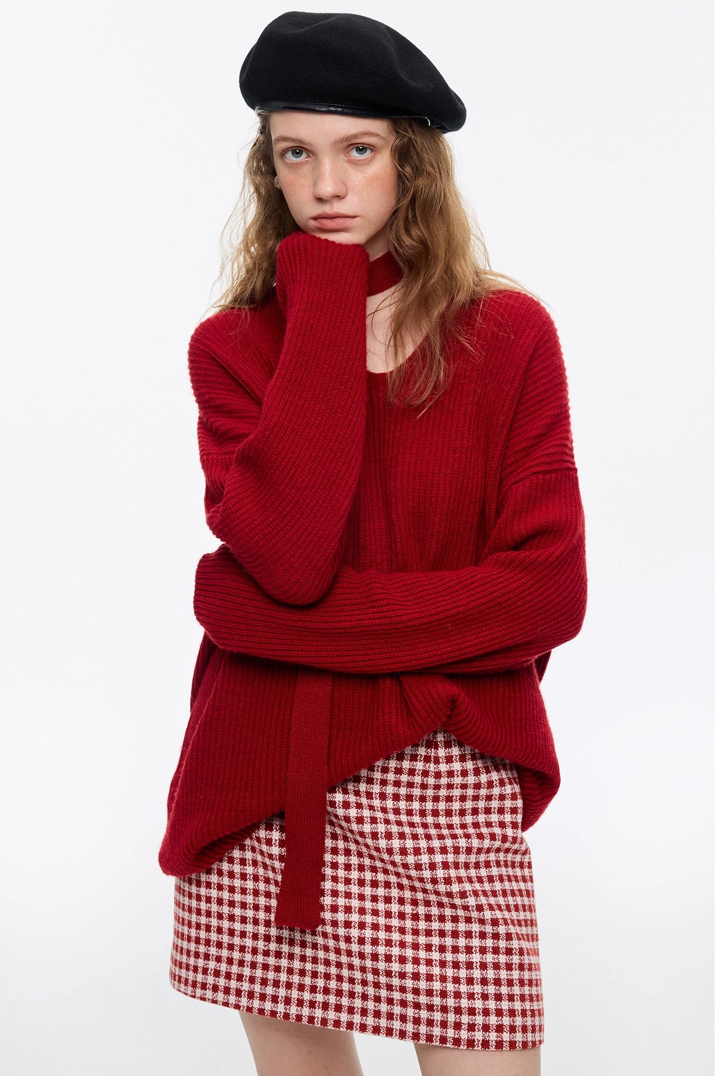 スカーフ付きフェスティブニット
C3372