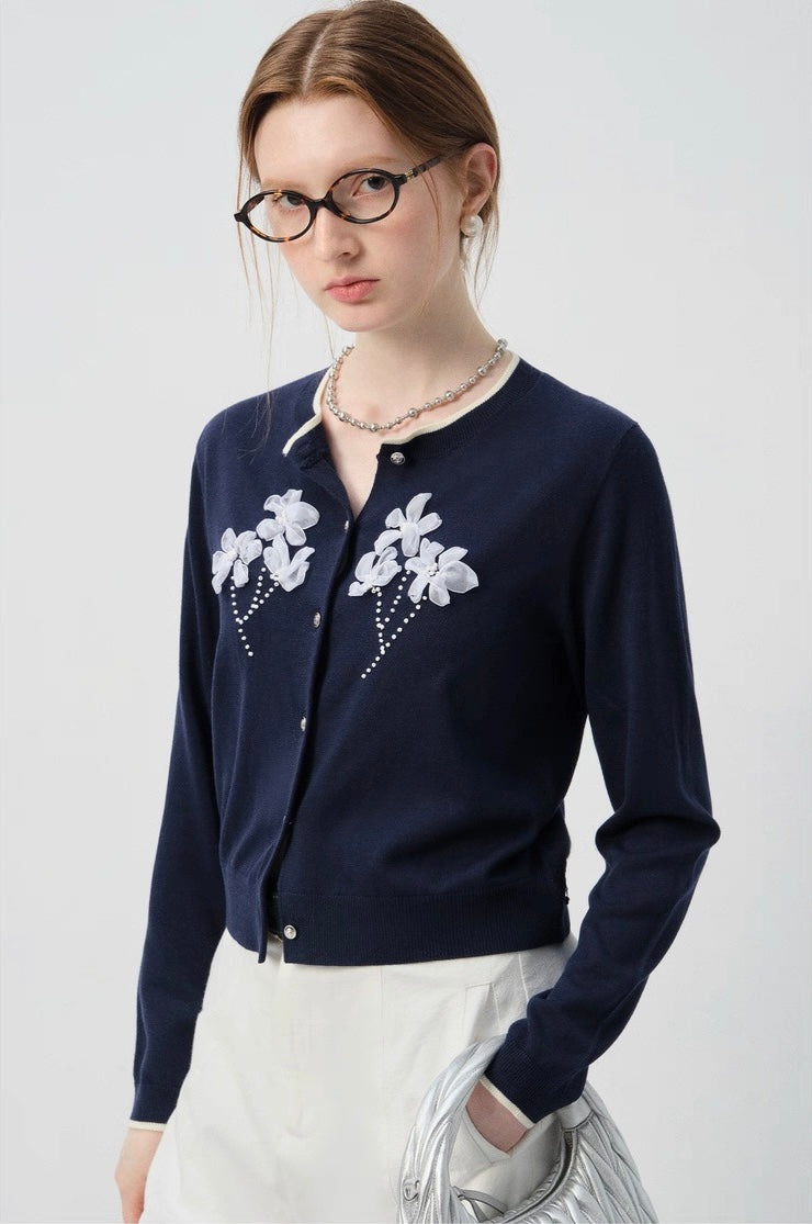 ビジュー付き花刺繍ニットカーディガンC3068