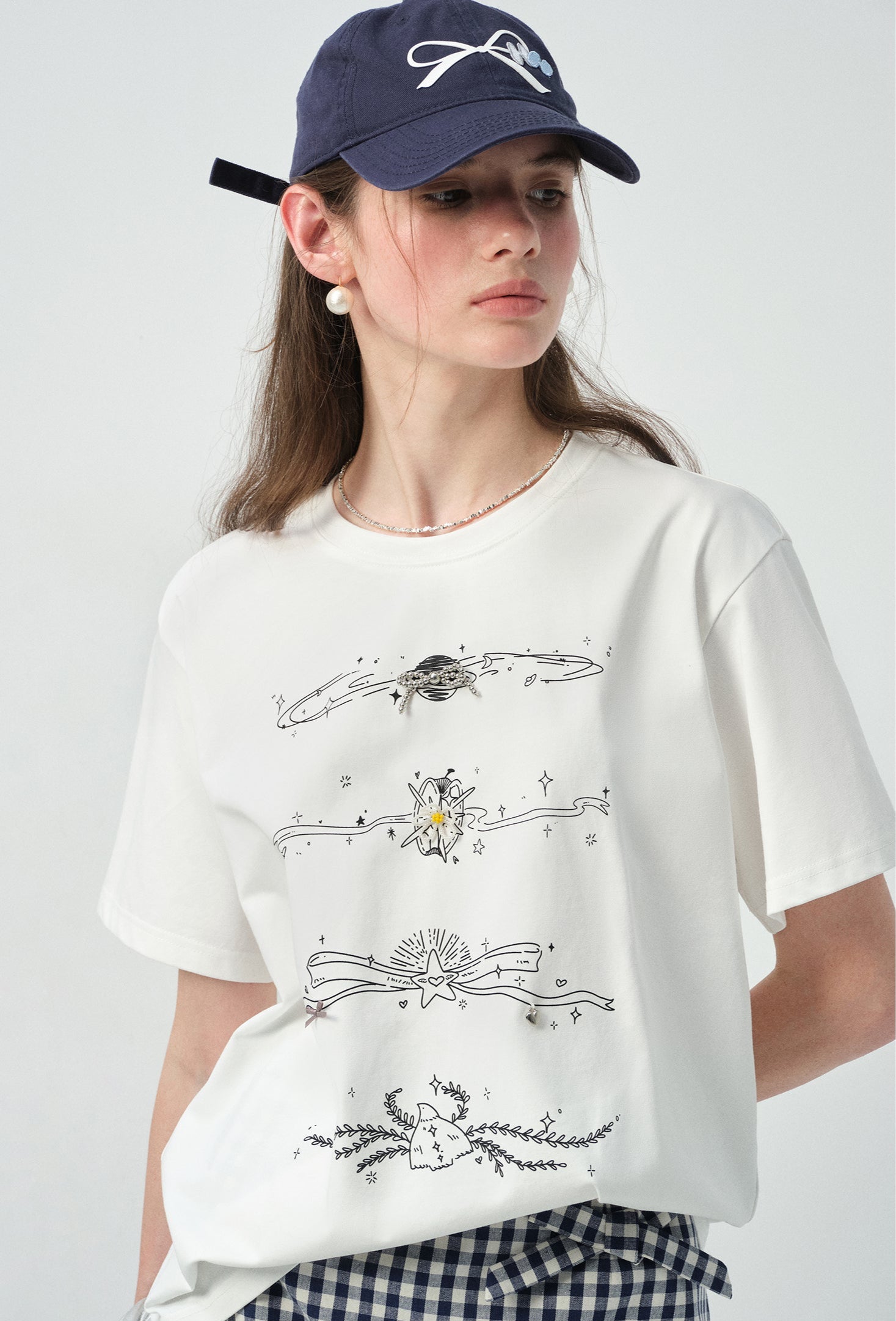 ビーズディーテールイラストプリントTシャツC2896