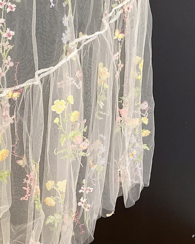 刺繍メッシュホワイトドレス C3822