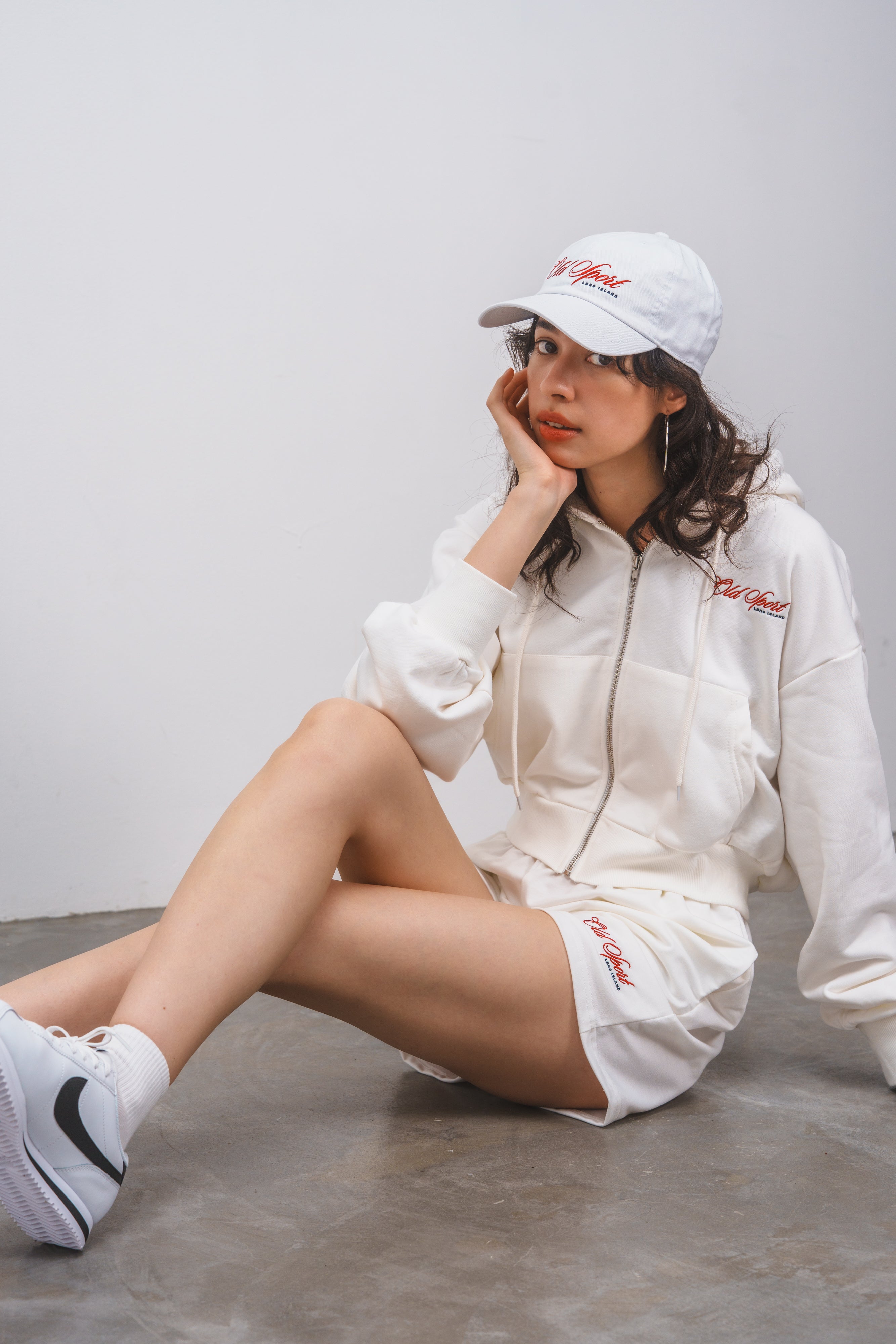 Old Sport ロゴ刺繍CAP WHITE