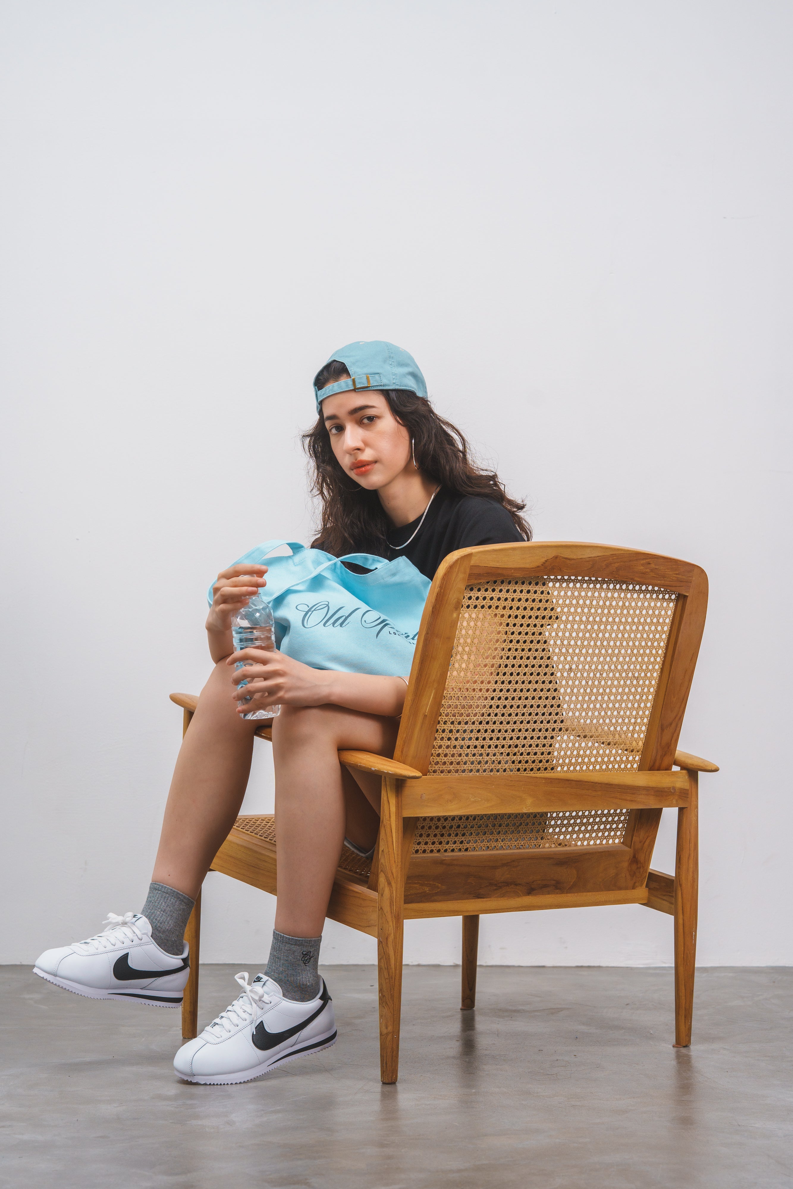 バイカラーエンブレムCAP SAX/BEIGE